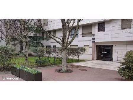 studio 21m2 à levallois perret