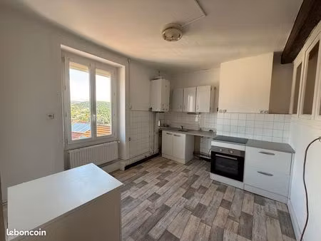 appartement t4