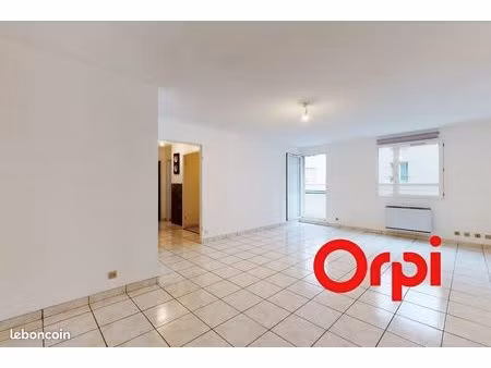 appartement 2 pièces 58 m²