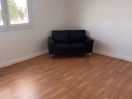 à louer – appartement 2 pièces refait à neuf – parc de la noue  villepinte