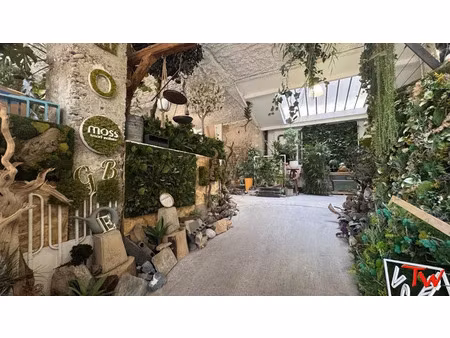 vente locaux professionnels 6 pièces 274.16 m² à saint-genis-laval (69230)  750 000 €