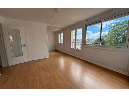 location appartement  67.41 m² t-3 à sotteville-lès-rouen  750 €