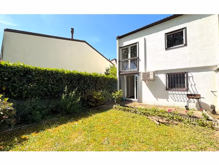 maison courcouronnes 114.05 m² t-6 à vendre  245 000 €