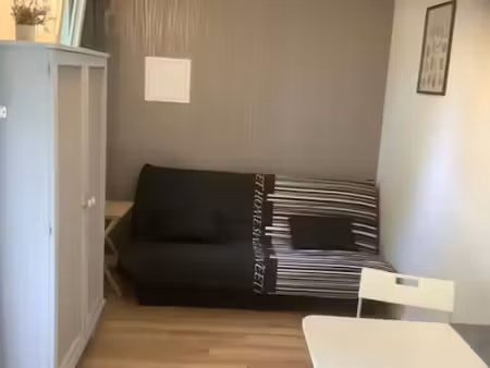 location meublée appartement 1 pièce 15 m² à olivet (45160)  500 €