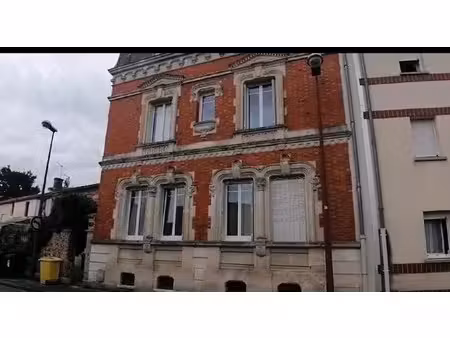 location meublée appartement 1 pièce 23 m² à chalons-en-champagne (51000)  410 €