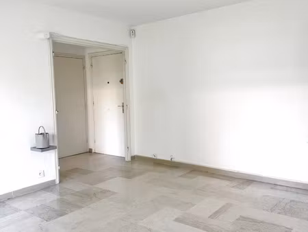 vente appartement 2 pièces 43 m² cagnes-sur-mer (06800)
