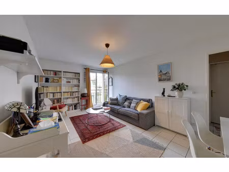 appartement chessy 45.39 m² t-2 à vendre  240 000 €