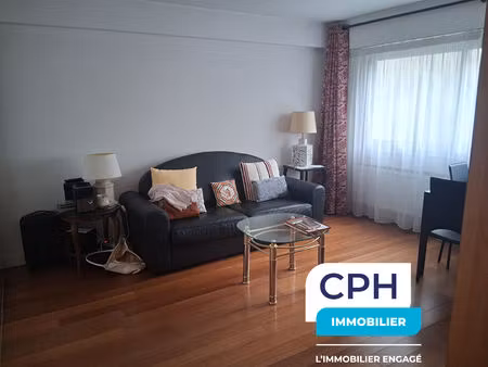 2 pièces  une chambre en parfait état
