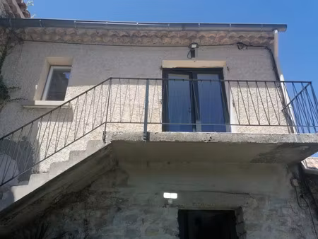 vente appartement 2 pièces 60 m² vaison-la-romaine (84110)