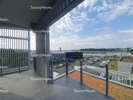 location bureaux 145 m²