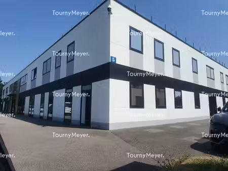location bureaux lorient 56100 188m²