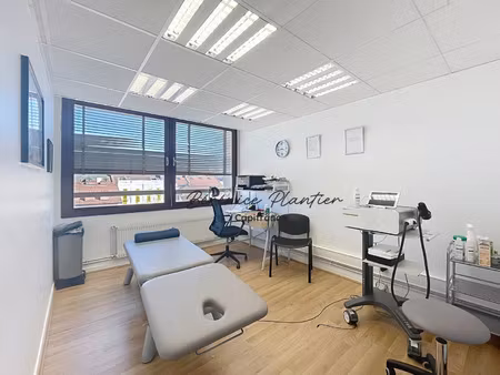 local professionnel à vendre annemasse 4 pièce(s) 65m2 195 000€