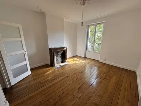 4 pièces 76 bld jean jaurès