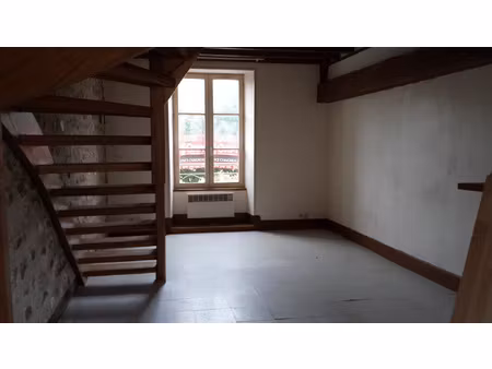 appartement 2 chambres à milly la forêt
