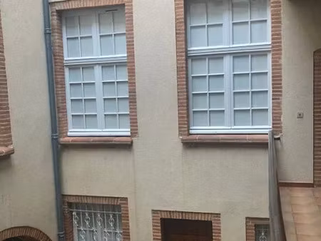 location appartement 2 pièces 93 m² à montauban (82000)  760 €