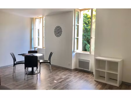 location appartement  m² t-2 à périgueux  499 €