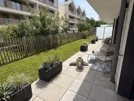a saisir !! grande terrasse & jardin privatif – calme et lumineux