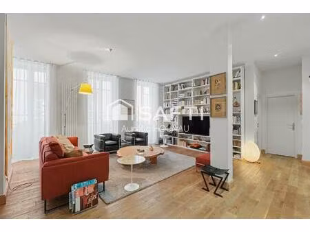 appartement de standing avec balcon et parking