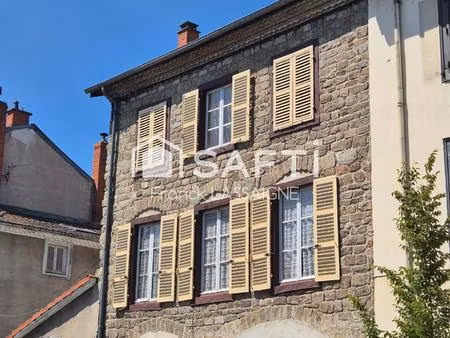 ensemble immobilier avec cour et garage