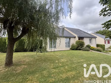 maison traditionnelle à chemillé-en-anjou (49120)