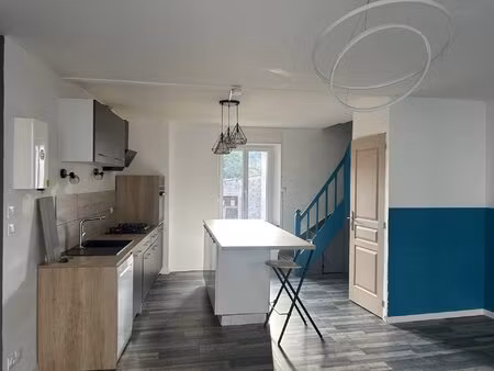 maison de ville 85 m² – 3 chambres – entièrement rénovée – jumeaux
