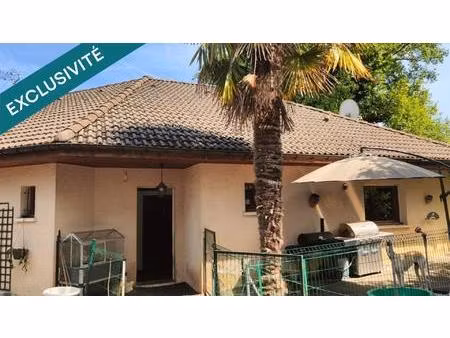 pers-jussy : maison traditionnelle terrain 1300 m²