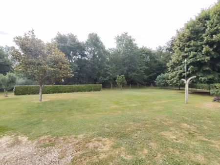 terrain à bâtir d'environ 800 m² – villematier