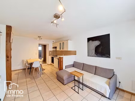 à vendre à bourg-en-bresse - appartement 3 pièces de 53 m² - terrasse  parking privatif  c
