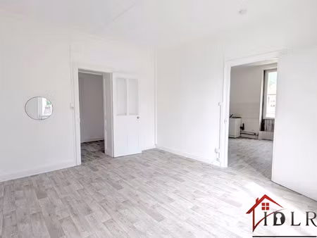 oyonnax : t3 rénové dans petite copropriété