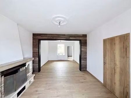 maison 3 chambres à wanlin avec jardin