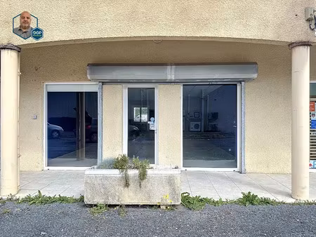 location locaux professionnels 1 pièce 66 m² à saint-sulpice (81370)  690 €