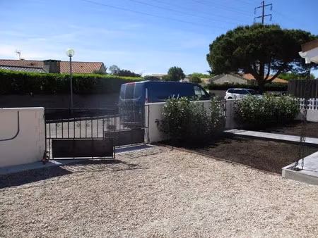 location maison 5 pièces à blanquefort (33290)  1 600 €