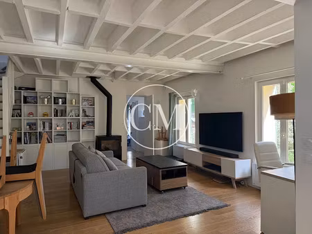 location meublée maison 3 pièces 103 m² à jouy-en-josas (78350)  1 950 €