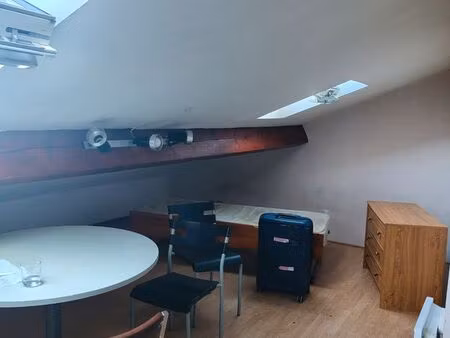 studio lumineux et ample