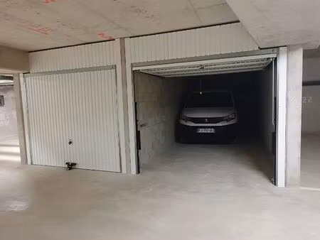 garages et places de parking