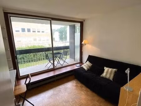 studio 1 pièce 16 m²