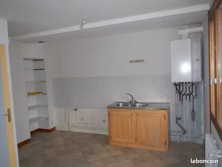 loue t4 à coise