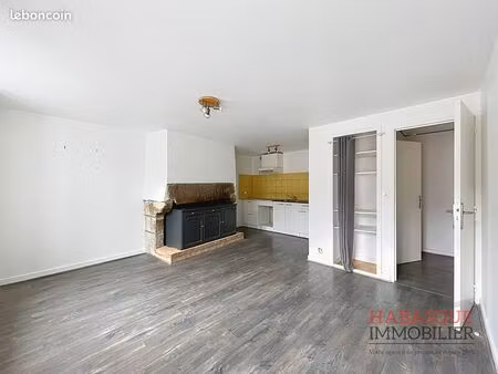 appartement 3 pièces 58 m²