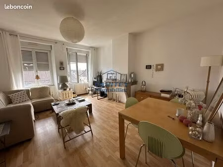 appartement 3 pièces 81 m²