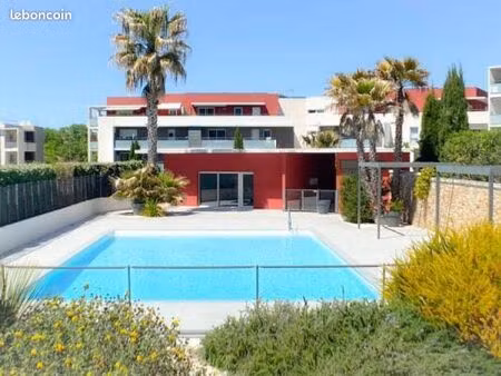 appartement avec jardin et piscine