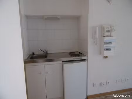 studio libre de suite