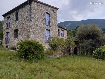 maison de caractere