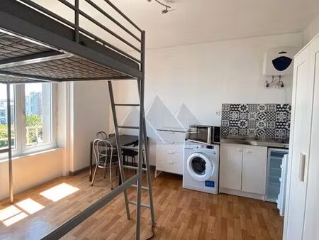 studio 1 pièce 21 m²