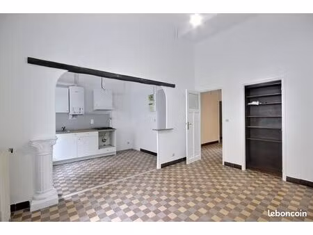 appartement 2 pièces 55 m²