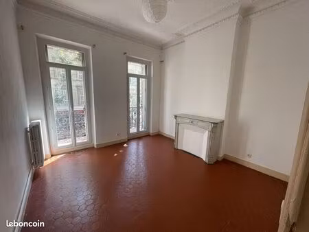 appartement 6 pièces 110 m²