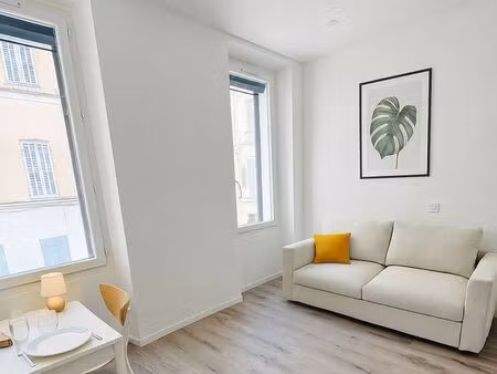 t1 lumineux et meublé  clim quartier menpenti proche timone