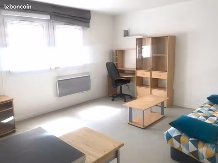studio 1 pièce 29 m²