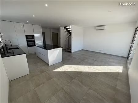 maison 5 pièces 130 m²
