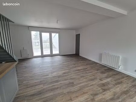 maison 4 pièces 85 m²