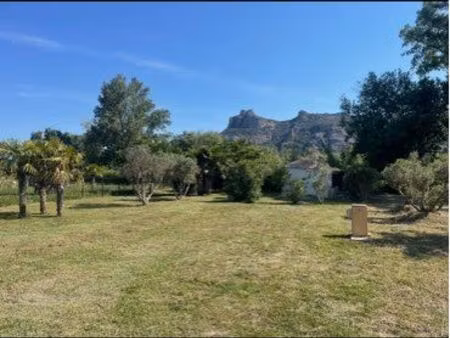 location  parade de terrain